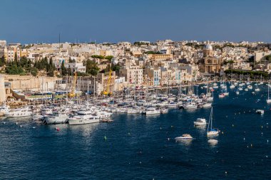 Kalkara, Malta - 7 Kasım 2017: Kalkara kasabası manzarası, Malta