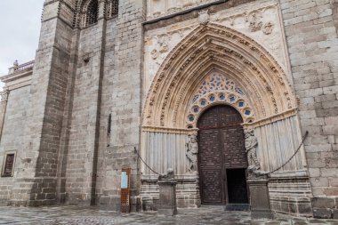 İspanya Avila Katedrali 'nin Kapısı