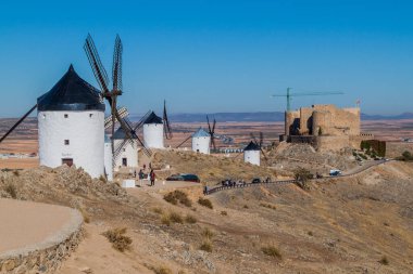 Consuegra, İspanya - 24 Ekim 2017: Consuegra Köyü, İspanya