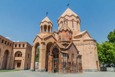 Ermenistan 'ın başkenti Erivan' daki Katoghike ve Saint Ana kiliseleri