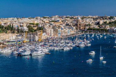 Kalkara, Malta - 7 Kasım 2017: Kalkara kasabası manzarası, Malta