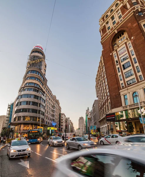 Madrid Spanien Oktober 2017 Verkehr Auf Der Grand Street Madrid — Stockfoto