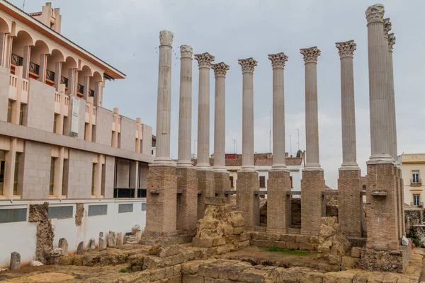 Spanya Cordoba Roma Tapınağının Kalan Sütunları — Stok fotoğraf