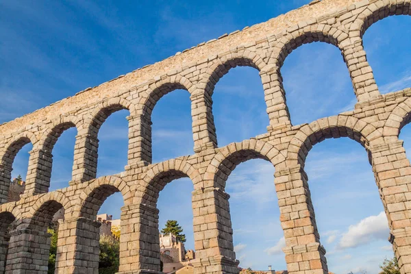 Utsikt Över Den Romerska Akvedukten Segovia Spanien — Stockfoto