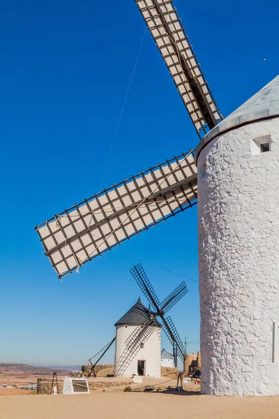 Wiatraki Miejscowości Consuegra Hiszpania — Zdjęcie stockowe