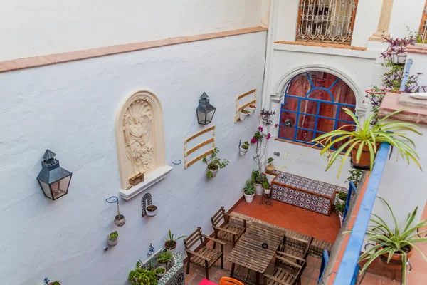 Cordoba Spain November 2017 Courtyard Sueno Hostel Cordoba — Stock Photo, Image