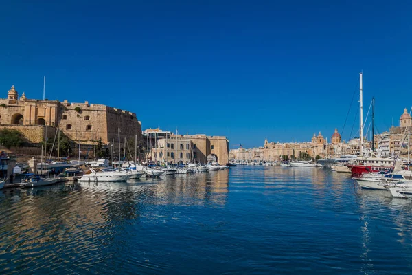 Birgu Malta Listopada 2017 Łodzie Między Miastami Senglea Birgu Malta — Zdjęcie stockowe