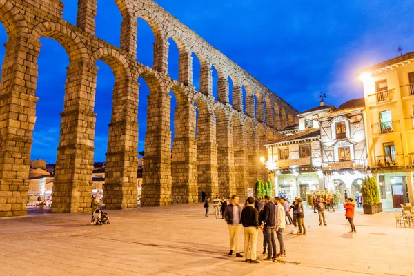 Segovia Espanha Outubro 2017 Vista Noturna Aqueduto Romano Segóvia Espanha — Fotografia de Stock