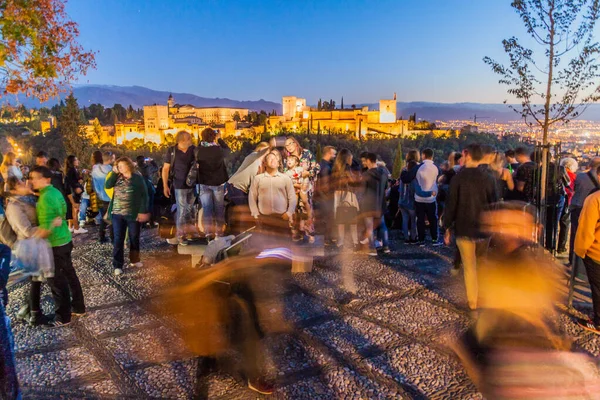 Granada Spain November 2017 People Observe Alhambra Palace Mirador San — Stock Photo, Image