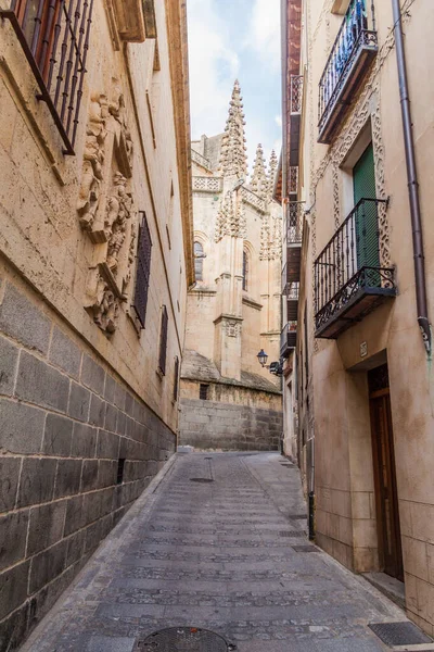 Smalle Steeg Die Leidt Naar Kathedraal Van Segovia Spanje — Stockfoto