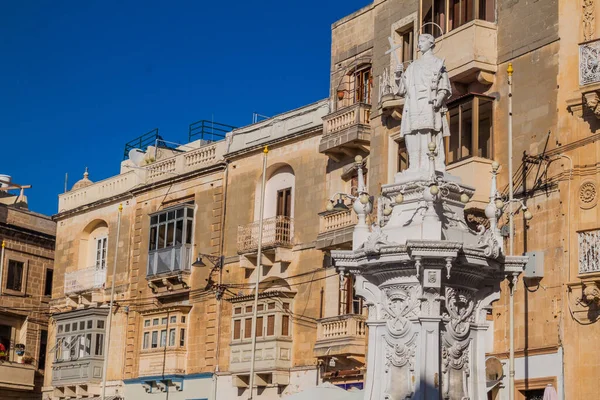 Pomnik Wawrzyńca Birgu Malta — Zdjęcie stockowe