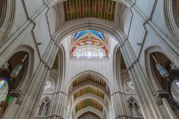 Interieur Van Almudena Kathedraal Madrid Spanje — Stockfoto