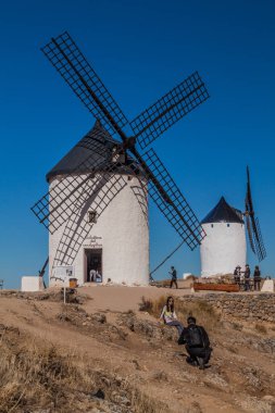 Consuegra, İspanya - 24 Ekim 2017: Consuegra Köyü, İspanya