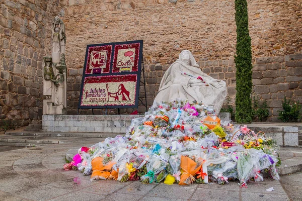 Avila Španělsko Října 2017 Květiny Památníku Svatého Terezy Avily Době — Stock fotografie