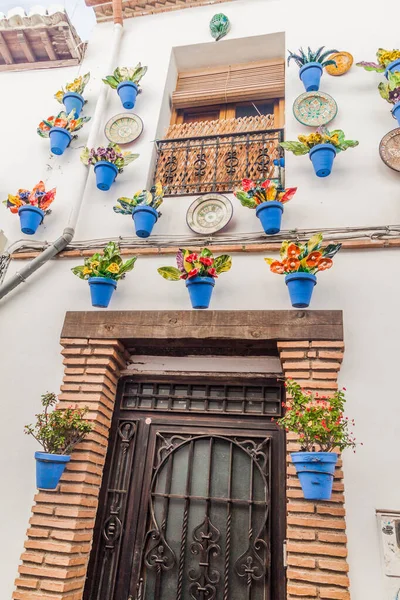 Casa Decorada Con Macetas Azules Granada España — Foto de Stock