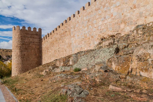 Befästningsmurar Gamla Stan Avila Spanien — Stockfoto