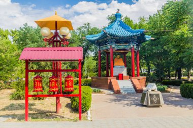 Elista, Rusya 'da Buda heykeli ve dua çarkları