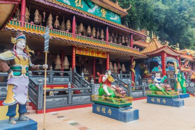 IPOH, Malezya - 25 Mart 2018: Ling Sen Tong Tapınağı, Ipoh, Malezya.