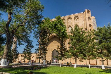 SAMARKAND, UZBEKISTAN: 28 Nisan 2018 Semerkant, Özbekistan 'daki Bibi-Khanym Camii