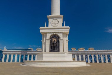 ASTANA, KAZAKHSTAN - 9 Temmuz 2018: Astana 'daki Kazak Eli Anıtı (şimdiki Nur-Sultan), Kazakistan' ın başkenti.