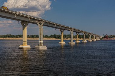 Volgorad - Rusya Volga Nehri üzerindeki Krasnoslobodsk köprüsü