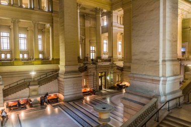 BRÜKSEL, BELGIUM - 17 Aralık 2018: Palais de Justice 'in İçişleri (Brüksel Hukuk Mahkemeleri), Belçika