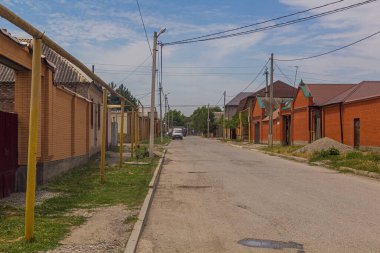 Grozny, Rusya 'nın varoşlarında bir sokak..