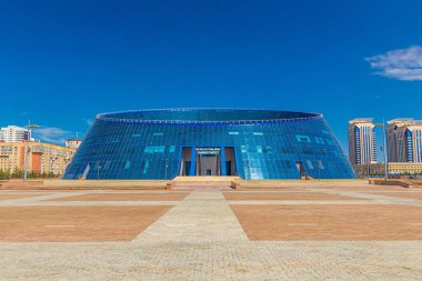 ASTANA, KAZAKHSTAN - 9 Temmuz 2018: Astana 'daki Shabyt Yaratıcılık Sarayı (şimdiki adıyla Nur-Sultan), Kazakistan' ın başkenti.