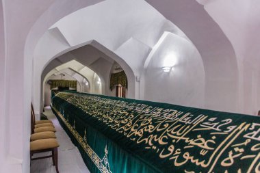 SAMARKAND, UZBEKISTAN: 27 Nisan 2018: Semerkant, Özbekistan 'da Peygamber Daniel' in (Khodja Daniyar) mozolesi