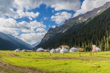 Yurt camp in Altyn Arashan village, Kyrgyzstan clipart