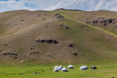 Kırgızistan, Song Kul Gölü yakınlarındaki Yurt kampı.
