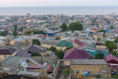 Rusya 'nın Dağıstan Cumhuriyeti' ndeki Derbent 'in hava görüntüsü