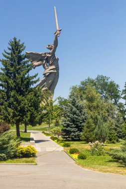 VOLGOGRAD, RUSSIA - 28 Haziran 2018: Volgograd, Rusya 'daki Mamayev Tepesinde Anavatan Heykeli Çağrısı
