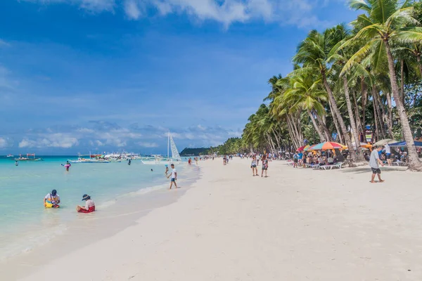 Boracay Filippine Febbraio 2018 Veduta Della Spiaggia Bianca Dell Isola — Foto Stock