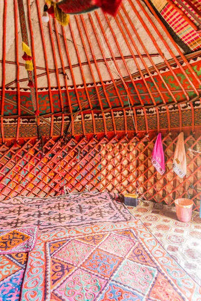 Interieur Van Een Yurt Kirgizië — Stockfoto