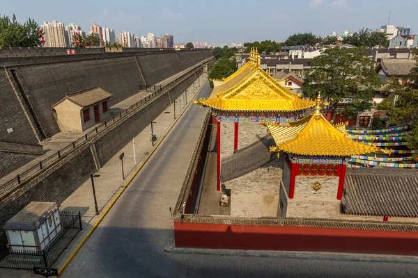 Templo Guangren Lama Las Murallas Ciudad China —  Fotos de Stock