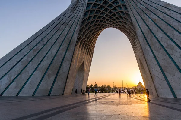 Tehran Iran April 2018 Sunset View Azadi Tower Freedom Tower — Stock Photo, Image