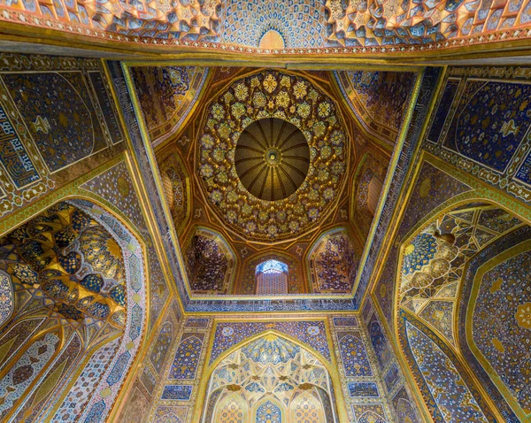 Interieur Van Sher Dor Madrasa Samarkand Oezbekistan — Stockfoto