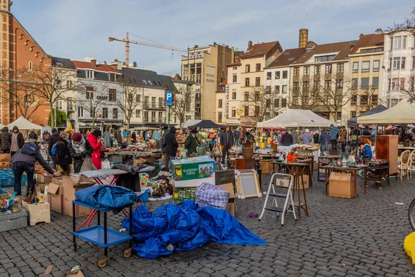 Brussels Belgium December 2018 Marolles Flea Market Jeu Balle Square — Stock Photo, Image