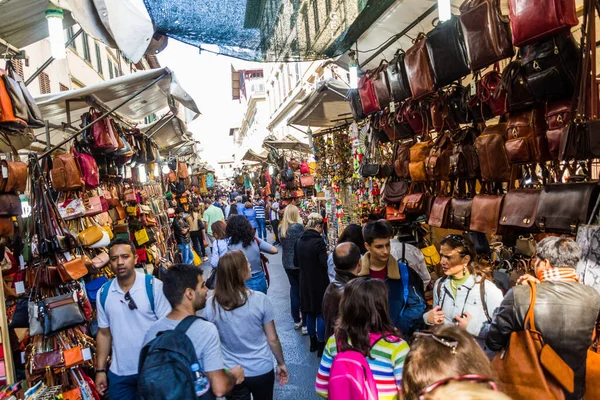 Bloemence Italië Oktober 2018 Lederwaren Koop San Lorenzo Markt Florence — Stockfoto