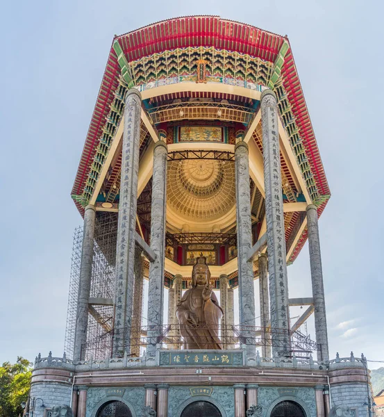 马来西亚槟城至福寺 观音神像 — 图库照片