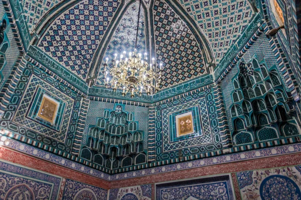 Samarkand Uzbekistan Dubna 2018 Interiér Jednoho Mauzoleí Shah Zinda Necropolis — Stock fotografie