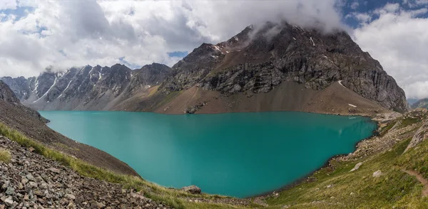 Lago Ala Kul Cordillera Terskey Alatau Kirguistán — Foto de Stock