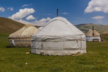 Kırgızistan, Song Kul Gölü yakınlarındaki Yurt kampı.