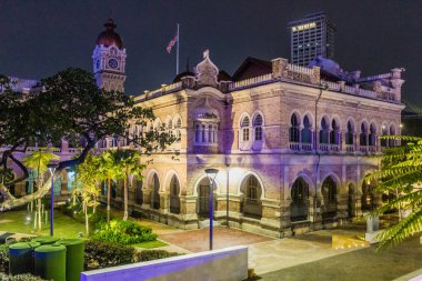 Kuala Lumpur, Malezya 'daki Sultan Abdul Samad binasının akşam manzarası