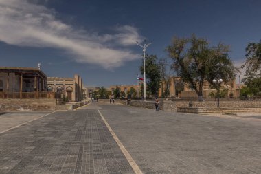 BUKHARA, UZBEKISTAN - 1 Mayıs 2018: Buhara, Özbekistan 'ın merkezindeki sokaklar