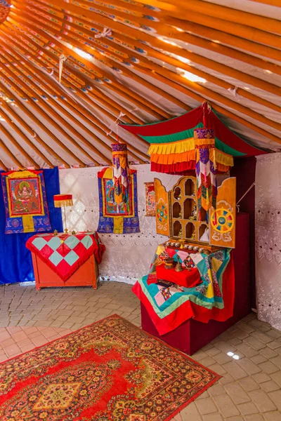 Elista Russia Juni 2018 Interieur Van Een Boeddhistische Religieuze Yurt — Stockfoto