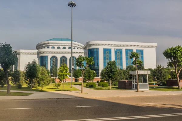 Biblioteca Nacional Uzbekistán Taskent — Foto de Stock