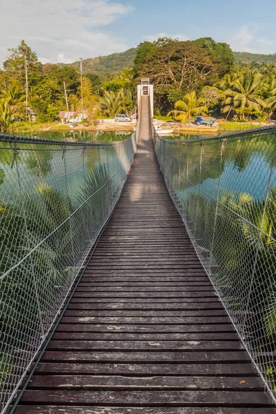 Camaya Hanging Bridge Πάνω Από Τον Ποταμό Loboc Στο Νησί — Φωτογραφία Αρχείου