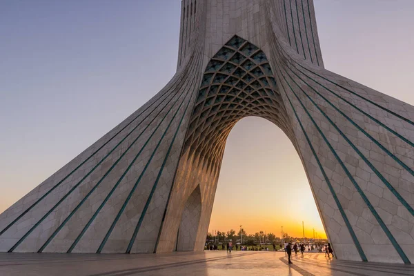 Tehran Iran April 2018 Sunset View Azadi Tower Freedom Tower — Stock Photo, Image